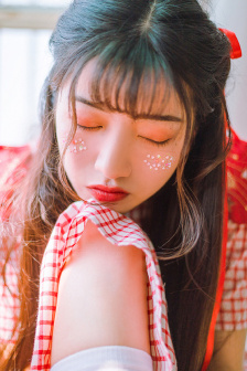 夏目娜娜