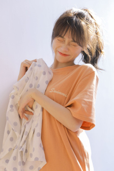 久久草莓还是九九草莓